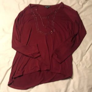 Cable and gauge long sleeve